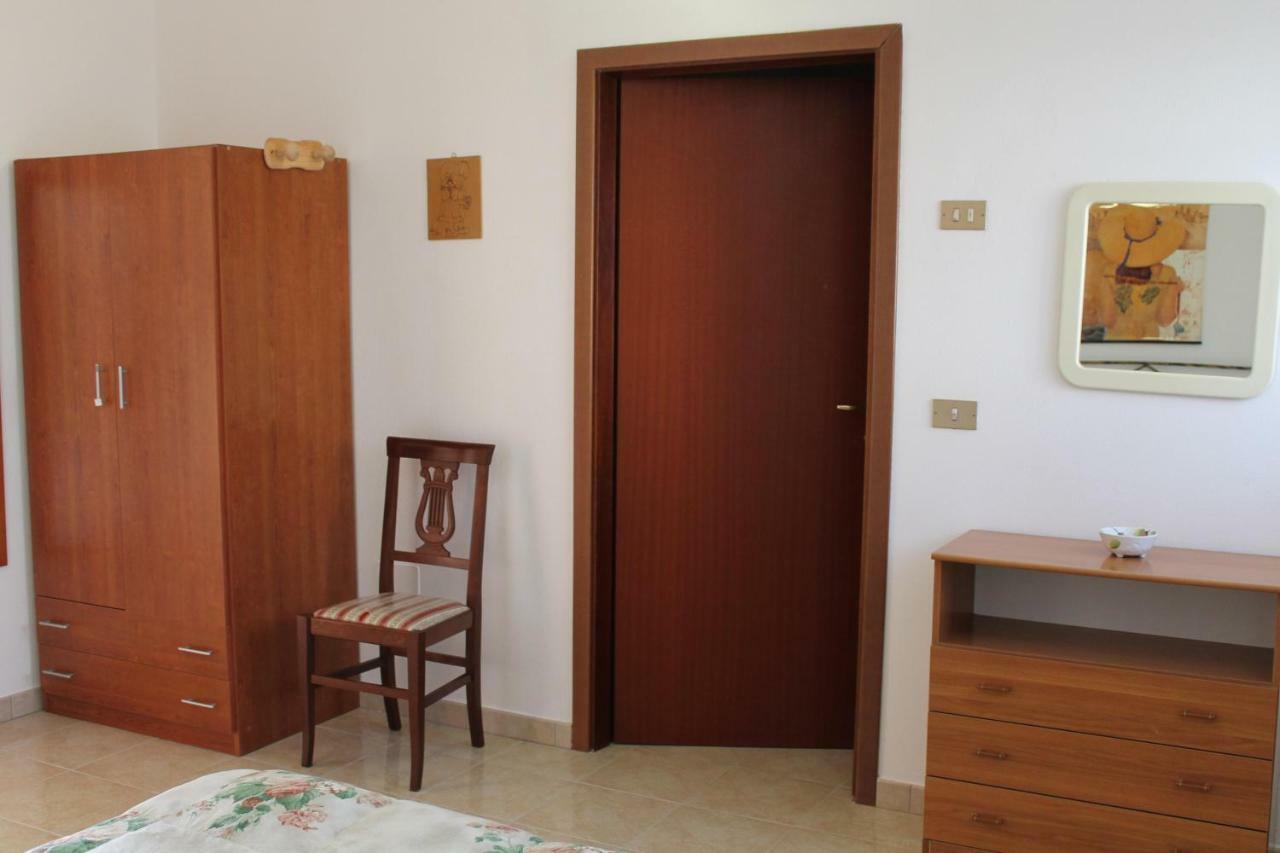 Agriturismo Podere Montenero アルベレーゼ エクステリア 写真